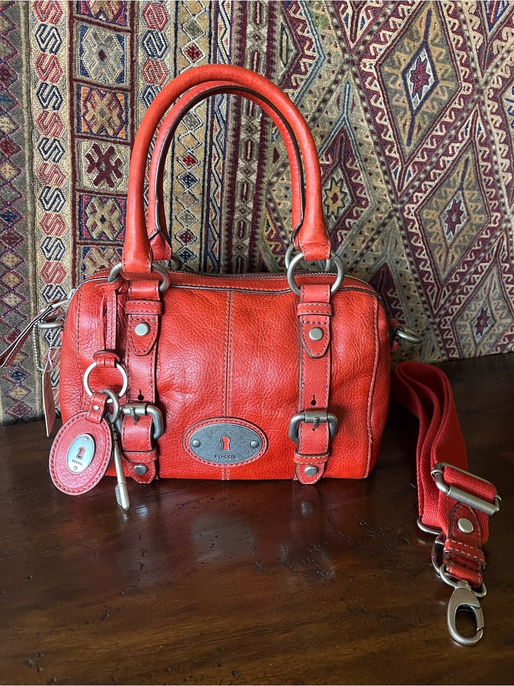 Fossil Maddox Leather Satchel in Scarlet - NWT